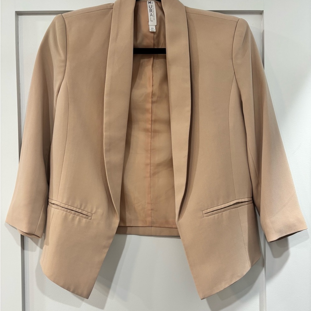 Mural Women's Blazer - Tan